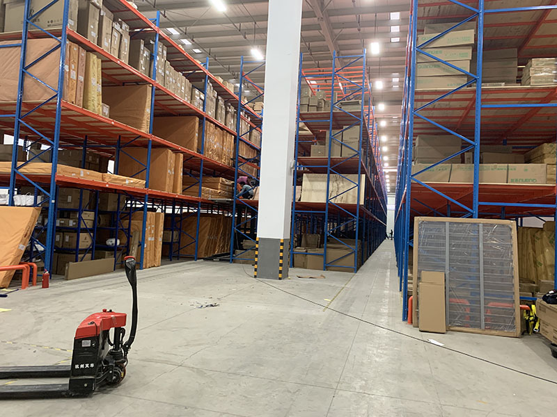 二手倉儲(chǔ)貨架